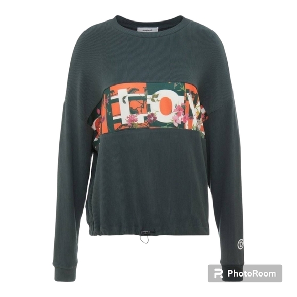❤️Desigual green relaxed fit cropped sweatshirt with graphic panel - Picture 3 of 12